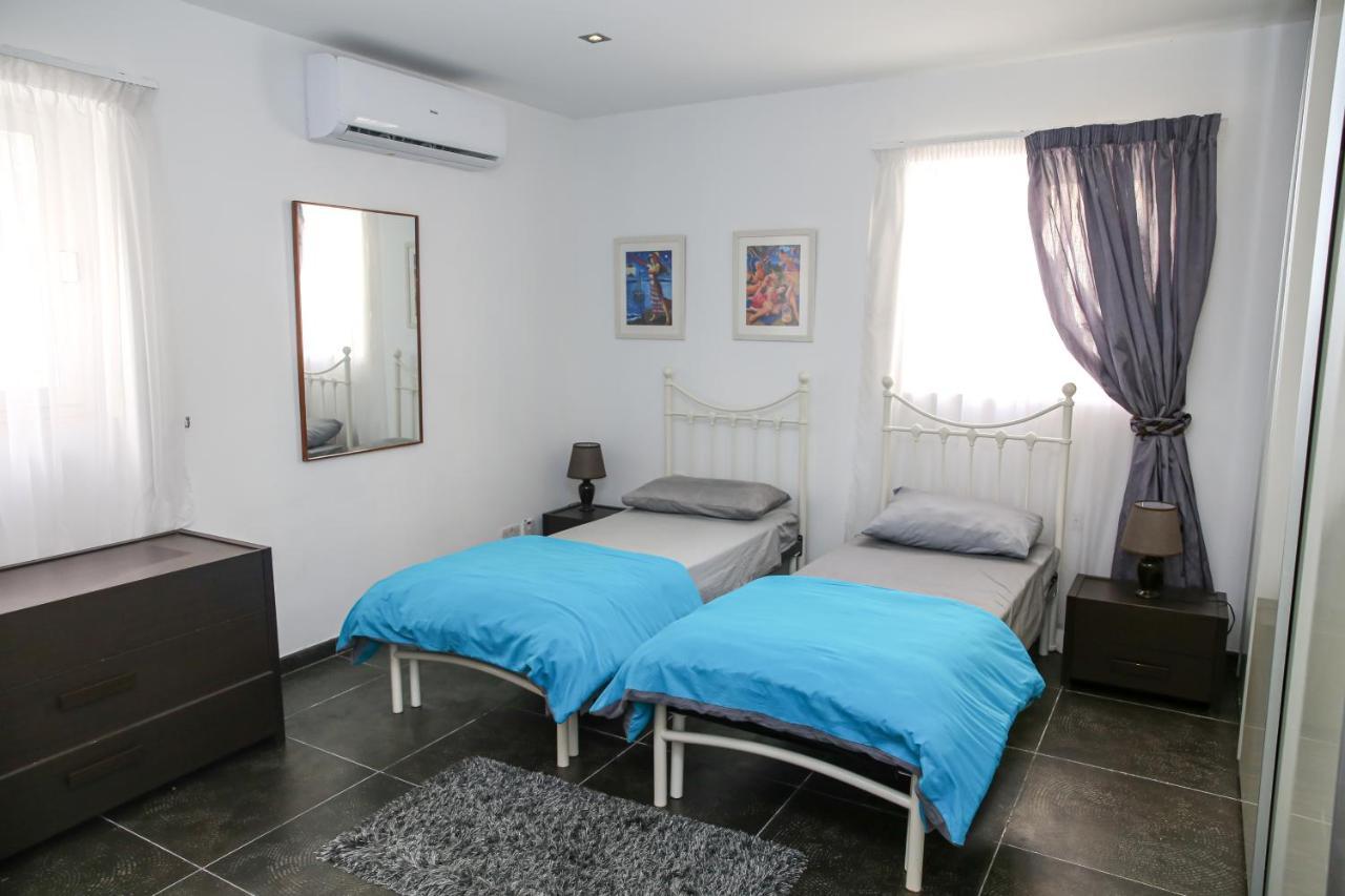Dolmen Court Flat 10, Qawra Lejlighed San Pawl il-Baħar Eksteriør billede